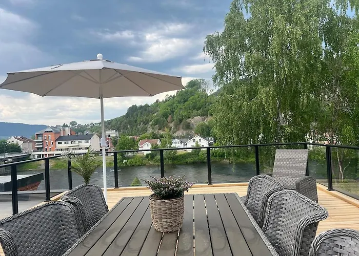 Flott Overnattingsted Med 3 Soverom Og Sentral Beliggenhet Notodden
